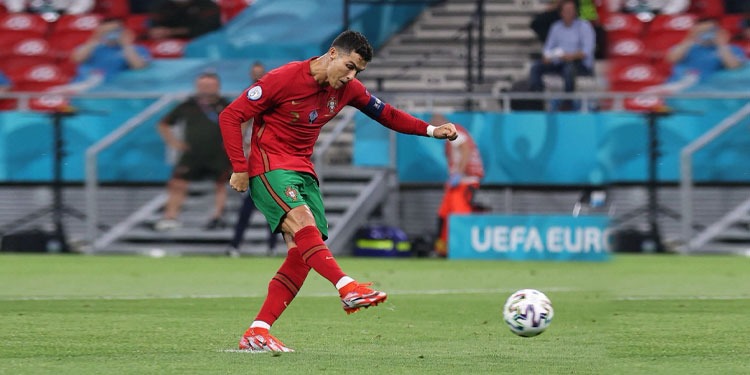 Euro 2020: Cristiano Ronaldo ने 109वां अंतरराष्ट्रीय गोल करके विश्व रिकॉर्ड की बराबरी की