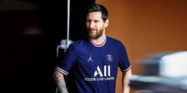 Lionel Messi Latest News: PSG क्लब में मेसी की क्या होगी सैलरी, कितने समय तक रहेगा कॉन्ट्रैक्ट, जानिए डिटेल