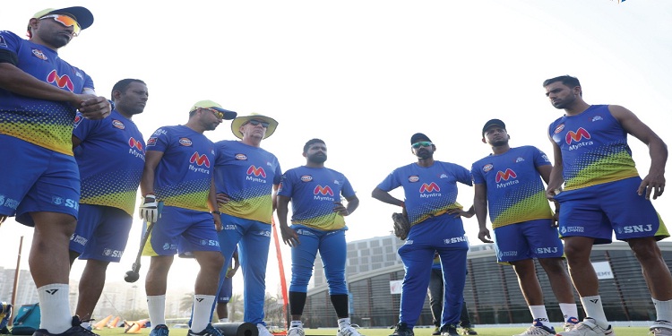 IPL 2021: CSK Team: MS Dhoni एंड टीम का लेटेस्ट धांसू वीडियो; Photo/Video- Follow live updates