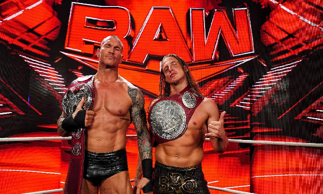 WWE RAW: डब्ल्यूडब्ल्यूई ने दिया RK-Bro के अलग होने का संकेत, जानिए Randy Orton और Riddle में से कौन बन सकता है हील