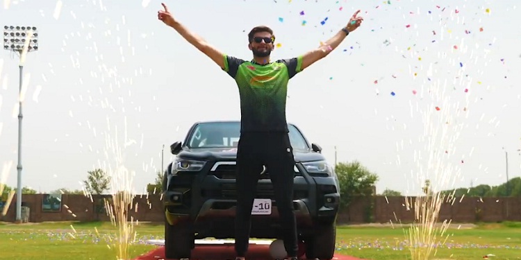 Shaheen Shah Afridi को मिली ब्रांड न्यू कार, PSL में चैंपियन बनाने का तोहफा