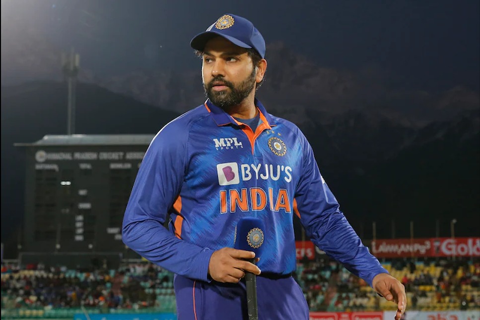 IND vs ENG LIVE: Team India के कप्तान Rohit Sharma की Covid रिपोर्ट आई निगेटिव, इंग्लैंड के खिलाफ खेलेंगे टी20 सीरीज