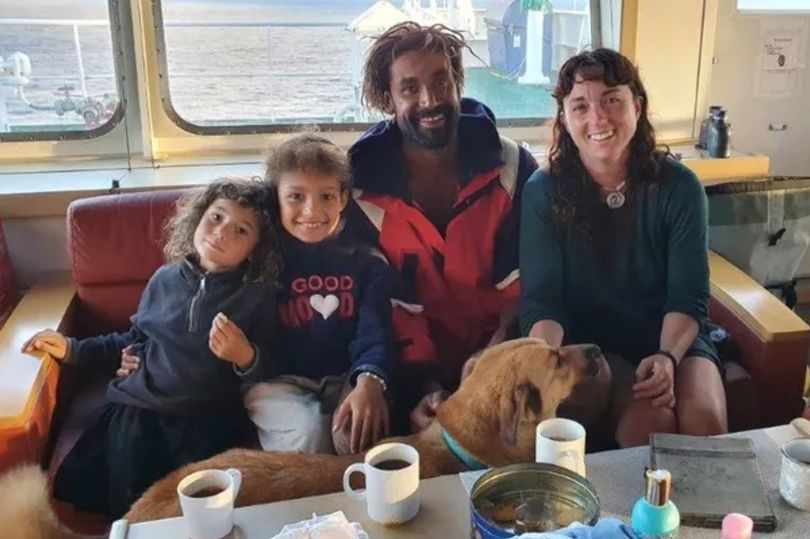 Whale Attack Cricketer Family: समुद्र में व्हेल से टकराने के बाद डूबने से बचा इंग्लैंड के पूर्व क्रिकेटर का परिवार-Check OUT