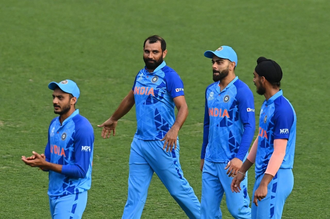 IND NZ Warm-UP Match LIVE: न्यूजीलैंड के खिलाफ वॉर्म-अप मैच में SuryaKumar Yadav को आराम, कीवी टीम की प्लेइंग इलेवन में कॉनवे-नीशम को मौका: Follow ICC T20 World CUP LIVE