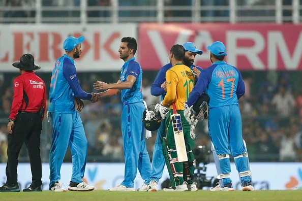 IND vs SA Highlights: साउथ अफ्रीका के खिलाफ दूसरे मुकाबले के बाद रोहित शर्मा ने कहा- 'हमने अच्छी गेंदबाजी नहीं की, डेथ पर बॉलिंग करना बेहद मुश्किल'- Check Out