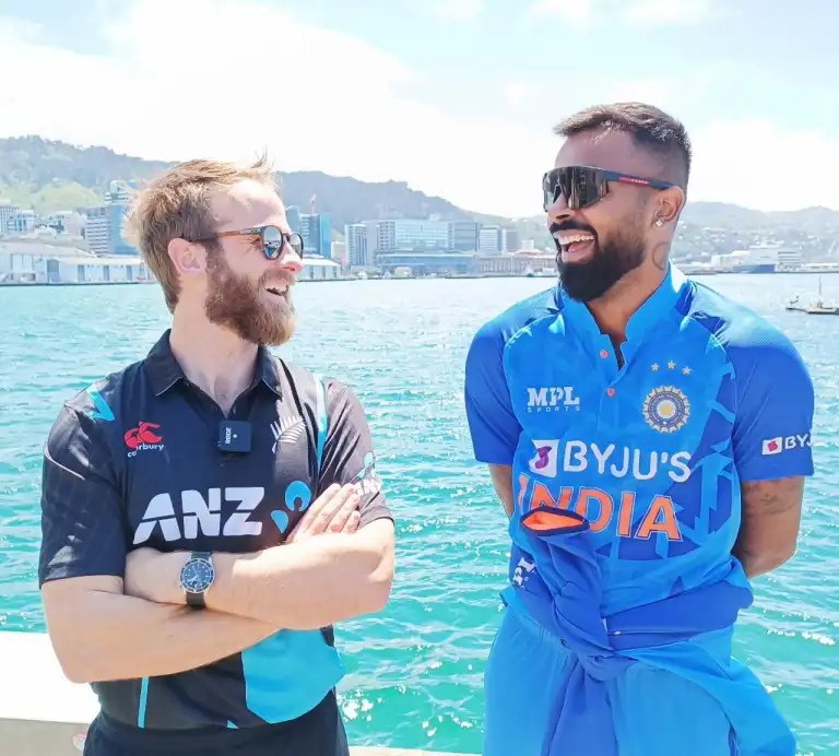 IND NZ T20 Series: हार्दिक पांड्या और केन विलियमसन ने रिलीज़ की T20 सीरीज की ट्रॉफी, शुक्रवार से भारत और न्यूजीलैंड के बीच पहला मुकाबला: Follow IND vs NZ LIVE