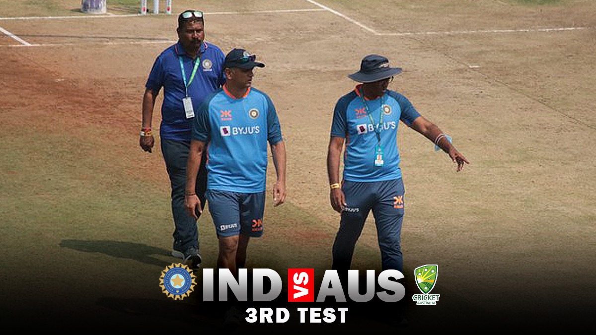IND vs AUS 3rd Test: लंच ब्रेक के दौरान क्यूरेटर के साथ राहुल द्रविड़ ने किया पिच का दौरा, नाखुश नजर आए कोच- देखें फोटो