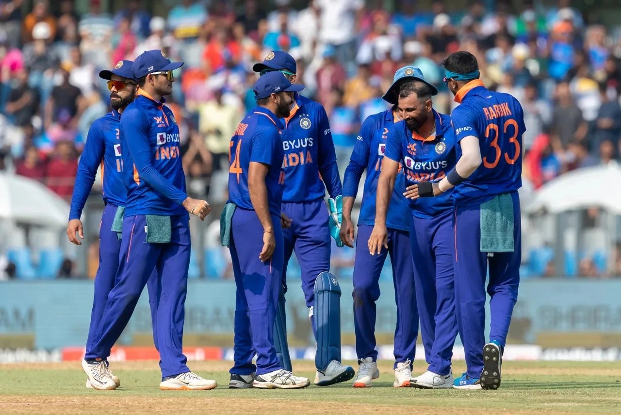 India Playing XI 2nd ODI: दूसरे वनडे में कप्तान रोहित शर्मा की वापसी, अक्षर को मौका तो ईशान-शार्दुल ठाकुर होंगे बाहर: Follow Live Updates
